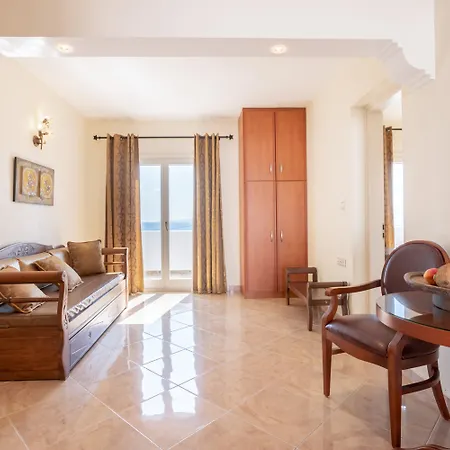 מלון דירות Ariadne