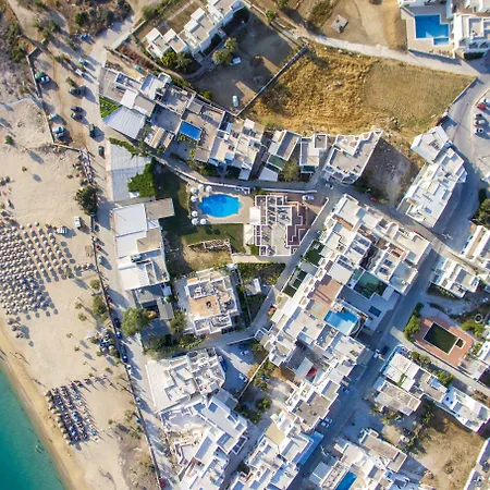 Ariadne מלון דירות 3*