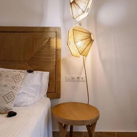 Ariadne מלון דירות