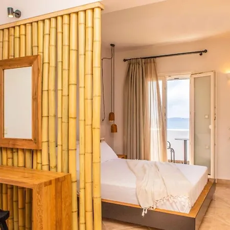 Ariadne 3* איוס פרוקופיוס