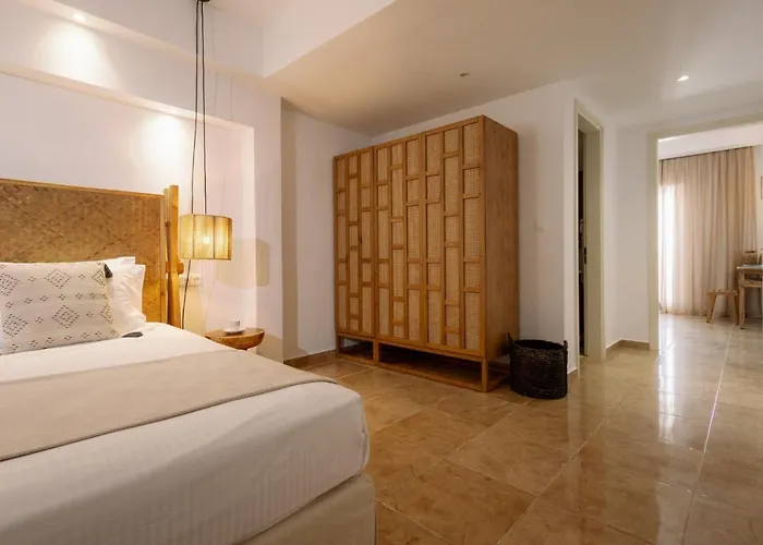 Aparthotel Ariadne 3*