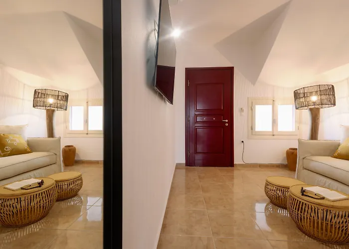 Ariadne Aparthotel 3*