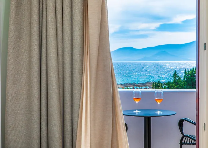 Ariadne Aparthotel 3*