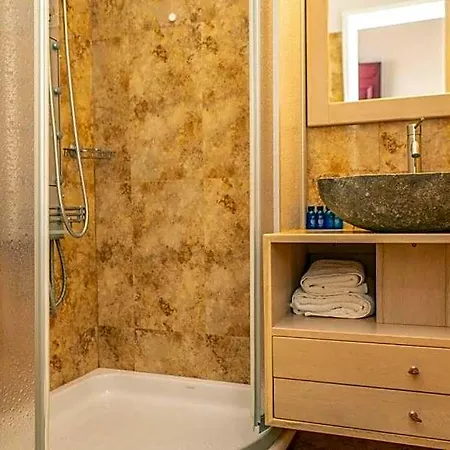 Ariadne Hotel apartamentowy