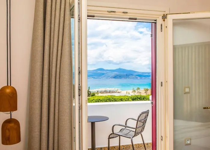 Lägenhetshotell Ariadne 3*